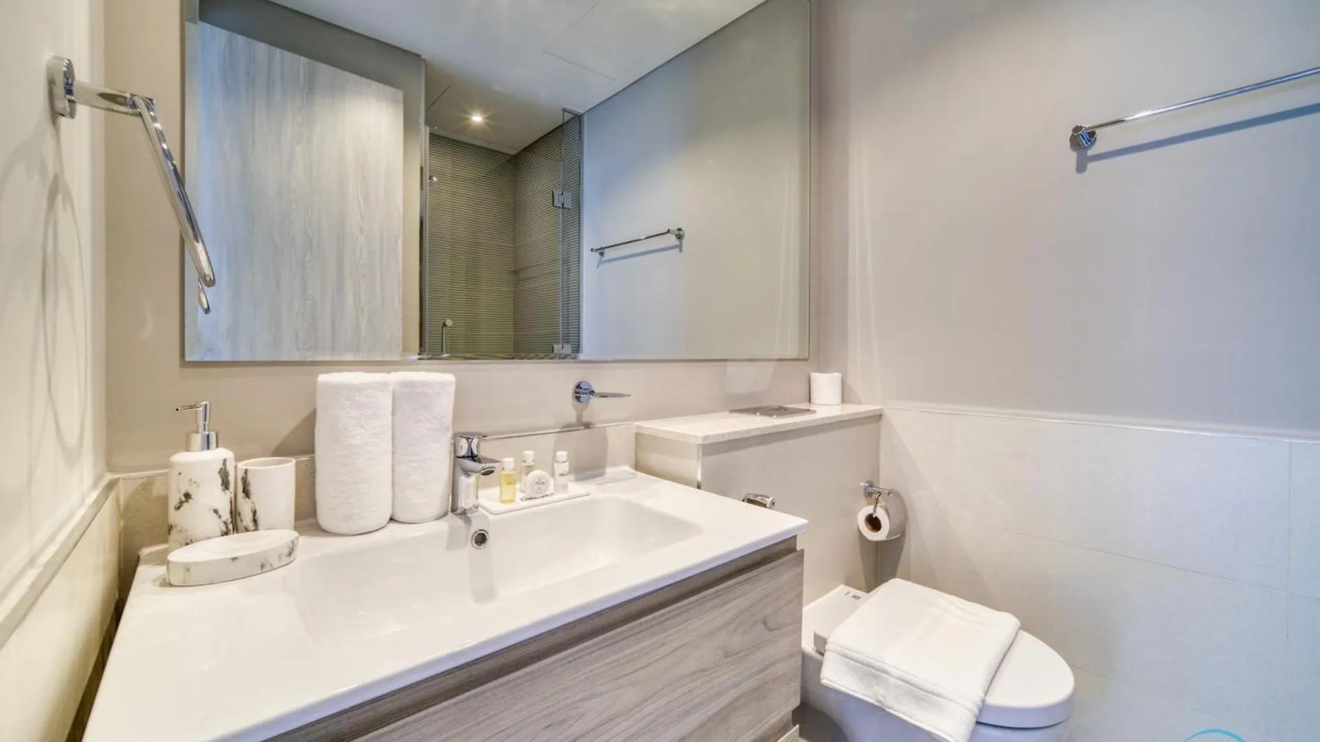 Apartment Lovely 1Br At Damac Zada Tower Business Bay By Deluxe Holiday Homes Dubai