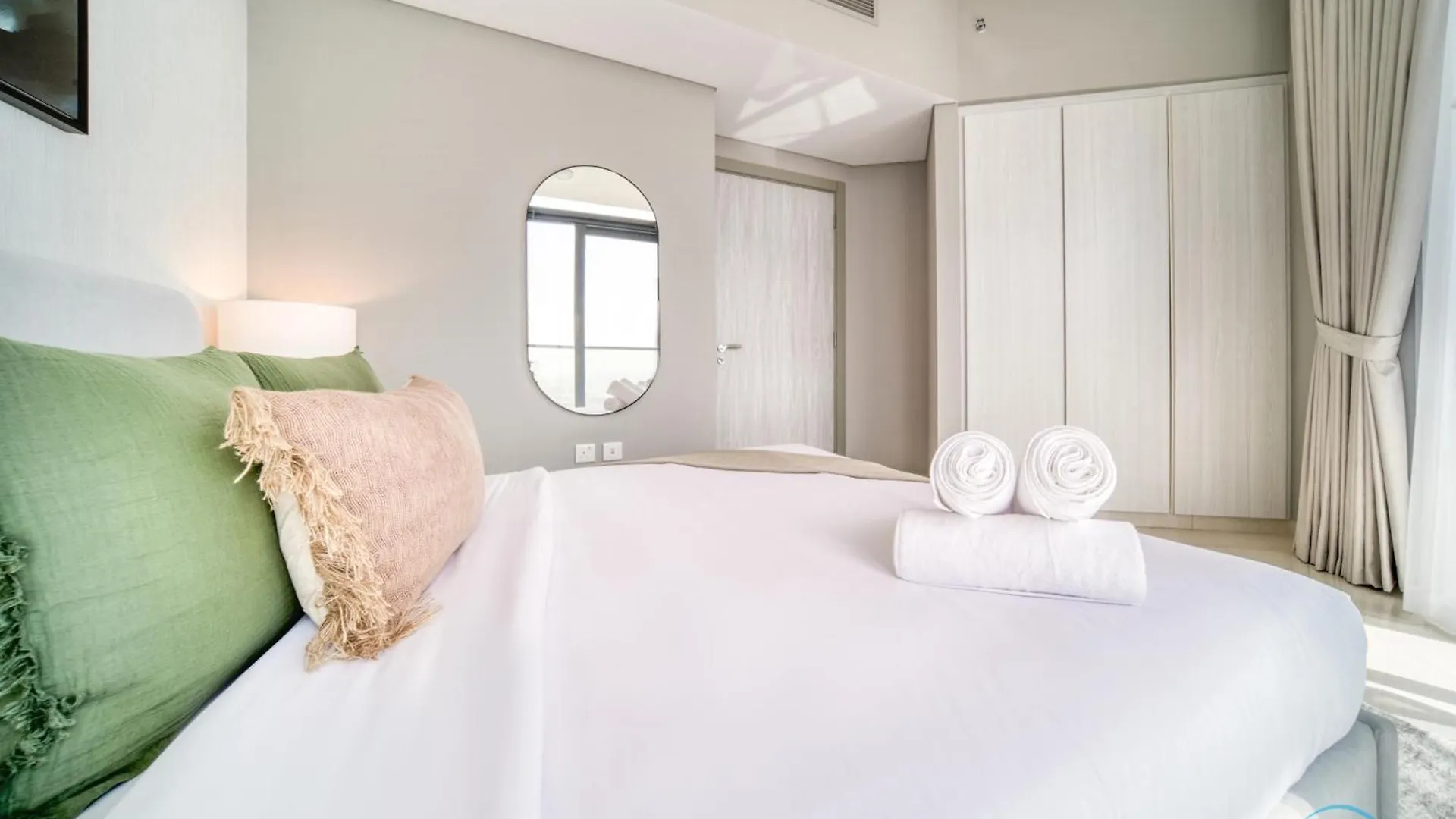 Lovely 1Br At Damac Zada Tower Business Bay By Deluxe Holiday Homes Dubai 0*,